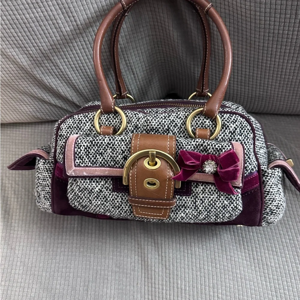 Women's Bag - Picture 2 of 8